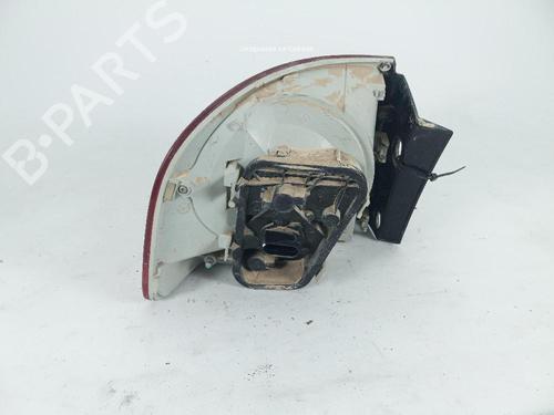 Right taillight VW TOUAREG (7LA, 7L6, 7L7) 3.0 V6 TDI | BP18370335C35 