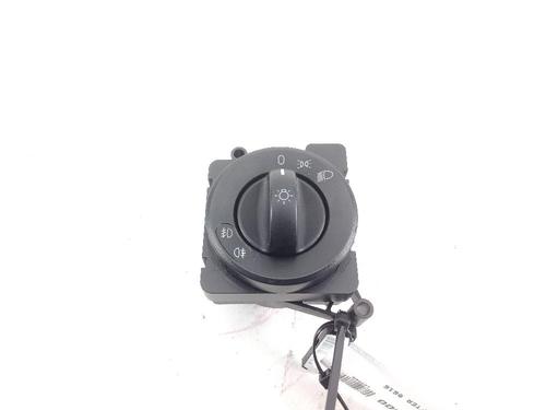Used Headlight switch Headlight switch VW CRAFTER 30-50 Van (2E_) 2.5 TDI (163 hp) 18370562 18370562