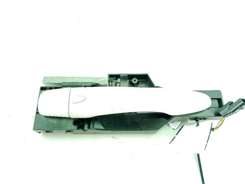 front-right-exterior-door-handle-renault-kadjar-ha_-hl_-2015-33232475 main image