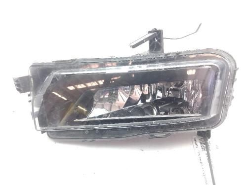 Used Right front fog light Right front fog light VW CRAFTER Van (SY_, SX_) 2.0 TDI FWD (SYB, SYC, SYD) (140 hp) 39579137 39579137