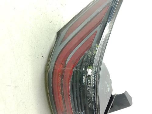 left-taillight-lexus-ct-zwa10_-2010-35720872 main image