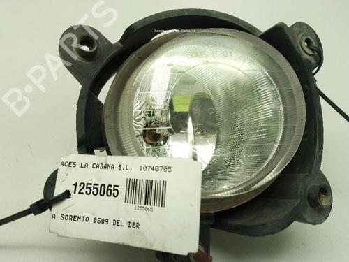 Used Right front fog light Right front fog light KIA SORENTO I (JC) 2.5 CRDi (170 hp) 34645618 34645618