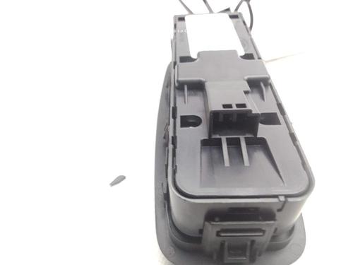 Left front window switch JAGUAR XE (X760) 2.0 D AWD | BP21085111I27 - Image 2