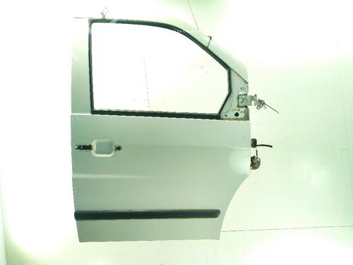 Used Right front door MERCEDES-BENZ VITO Van (W638) 108 CDI 2.2 (638.094) (82 hp) 30562132