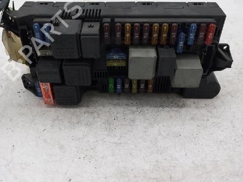 Used Fuse box Fuse box 26309578 26309578