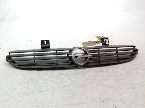 Used Grille OPEL CORSA B (S93) [1993-2009]  30696018