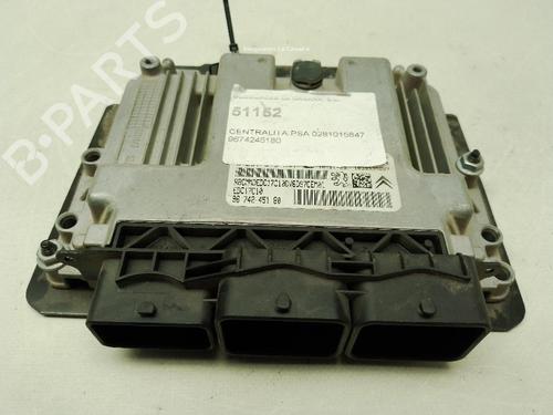 Used Control unit Control unit PEUGEOT 308 I (4A_, 4C_) 1.6 HDi (92 hp) 39021878 39021878
