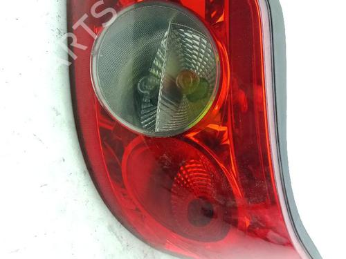 right-taillight-renault-megane-ii-coupe-cabriolet-em01_-2003-2004-2005-2006-2007-2008-2009-2010-32437932 main image