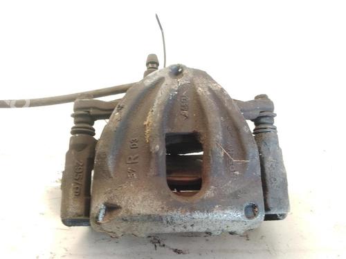 Right front brake caliper TOYOTA AVENSIS Saloon (_T25_) 2.2 D-4D (ADT251_, ADT251R) | BP27472594M104 