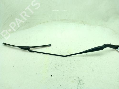 Used Front windshield wiper arm Front windshield wiper arm FIAT TALENTO Van (296_) 1.6 D (121 hp) 26173994 26173994