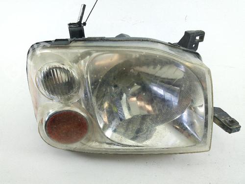Used Right headlight Right headlight NISSAN PICK UP (D22) 2.5 dCi 4WD (133 hp) 18367608 18367608