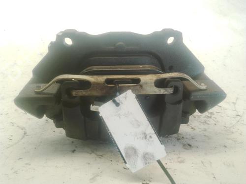 Used Right front brake caliper VOLVO XC90 I (275) D5 AWD (200 hp) 29821826