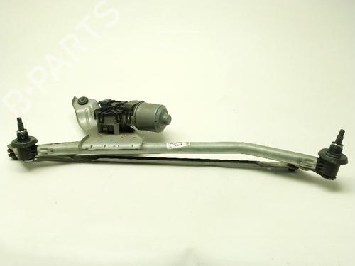 Used Front wiper motor Front wiper motor DACIA DUSTER (HS_) 1.2 TCe 125 (125 hp) 39739263 39739263
