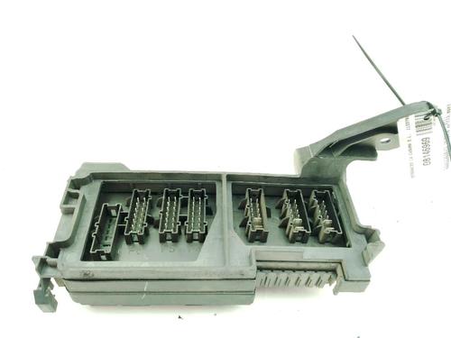 Used Fuse box Fuse box 39492041 39492041
