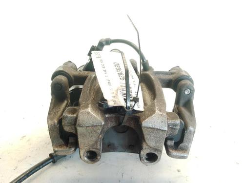 Used Right rear brake caliper Right rear brake caliper BMW 1 (F40) 118 d (150 hp) 27556046 27556046