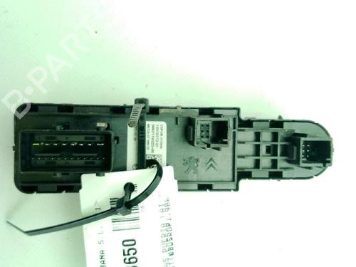 Left front window switch PEUGEOT 208 II (UB_, UP_, UW_, UJ_) 1.5 BlueHDI 100 | BP29908520I27