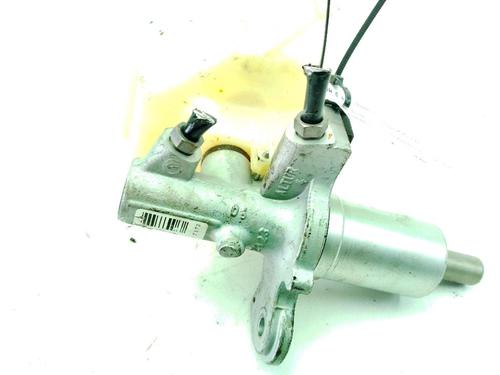 Brake master cylinder BMW X3 (E83) 3.0 d | BP35720988M77 - Image 2