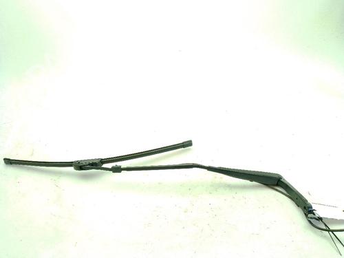 Used Front windshield wiper arm Front windshield wiper arm MERCEDES-BENZ SPRINTER 3-t Van (B903) 313 CDI (903.663, 903.662, 903.661) (129 hp) 36070115 36070115