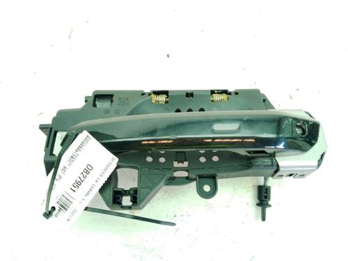 Used Front left exterior door handle AUDI A4 B9 Avant (8W5, 8WD) 2.0 TDI (190 hp) 24546117