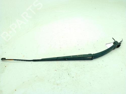 front-windshield-wiper-arm-nissan-qashqai-ii-j11-j11_-2013-24545901 main image