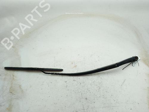 Used Front windshield wiper arm Front windshield wiper arm KIA STONIC (YB) 1.0 T-GDi Eco-Dynamics+ (101 hp) 24047984 24047984