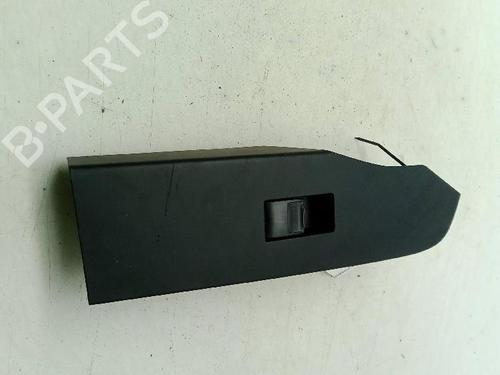 Used Right front window switch Right front window switch TOYOTA AURIS (_E18_) 1.6 (ZRE181_, ZRE185_, ZRE185R, ZRE181R) (132 hp) 34052908 34052908