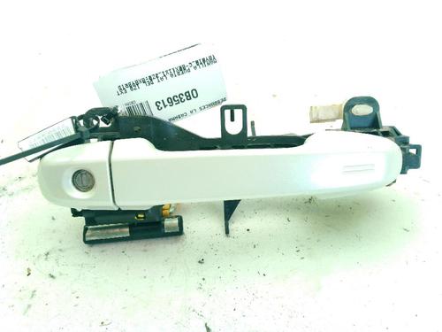 front-left-exterior-door-handle-toyota-c-hr-_x1_-2016-24048121 main image