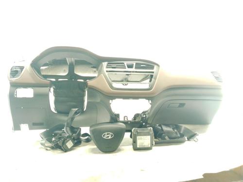 Used Airbag Kit HYUNDAI i20 II (GB, IB) 1.1 CRDi (75 hp) 30368213
