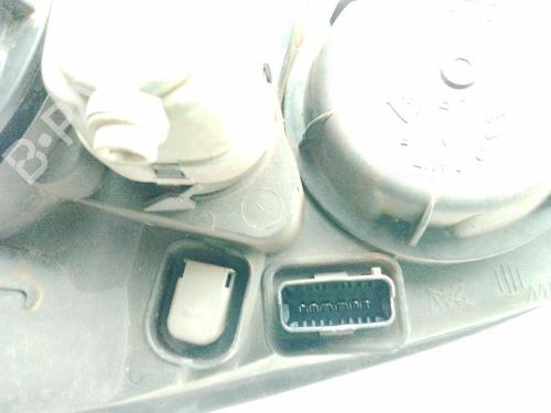 Right headlight PEUGEOT 607 (9D, 9U) 2.7 HDi 24V | BP31609058C29 - Image 4