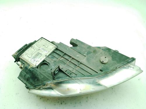 Left headlight VW PASSAT B6 (3C2) 2.0 TDI | BP29821850C28
