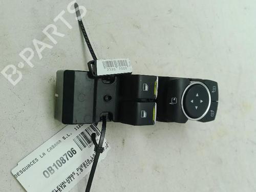 Used Left front window switch Left front window switch FORD FIESTA VII (HJ, HF) 1.0 EcoBoost (101 hp) 33651647 33651647