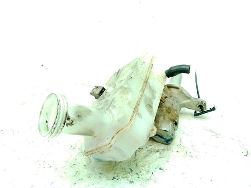 brake-master-cylinder-nissan-juke-f16_-2019-40492182 main image