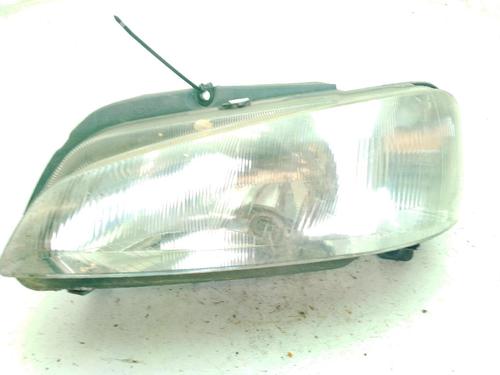Used Left headlight PEUGEOT 106 II (1A_, 1C_) 1.1 i (60 hp) 26881678