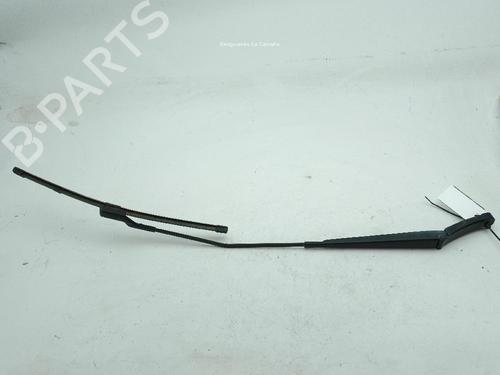 front-windshield-wiper-arm-seat-ibiza-v-kj1-kjg-2017-24329047 main image