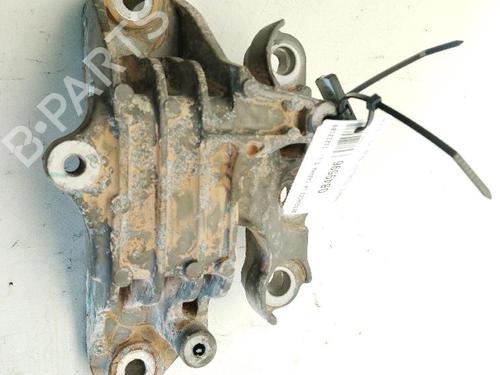 Used Engine mount Engine mount MG MG HS (AS23) 1.5 EHS Hybrid (CSA6463) (258 hp) 26673130 26673130