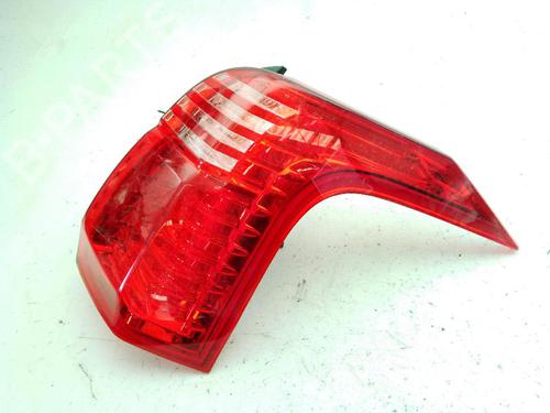 Right taillight PEUGEOT 5008 II (MC_, MJ_, MR_, M4_) 1.6 BlueHDi 120 (MCBHZH, MCBHZW) | BP28578261C35 