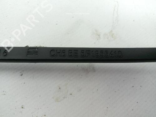 Front windshield wiper arm SEAT ATECA (KH7, KHP) 1.0 TSI | BP31988686C143