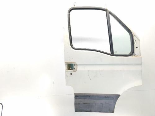 Used Right front door Right front door IVECO DAILY IV Van 35C14 GV, 35C14 GV/P, 35S14 GV, 35S14 GV/P (136 hp) 33570922 33570922