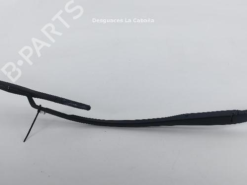 Used Front windshield wiper arm KIA SPORTAGE IV (QL, QLE) 1.6 GDI (132 hp) 24041372