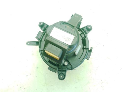 Heater blower motor PEUGEOT 3008 II SUV (MC_, MR_, MJ_, M4_) 1.5 BlueHDi 130 | BP27604766M62 