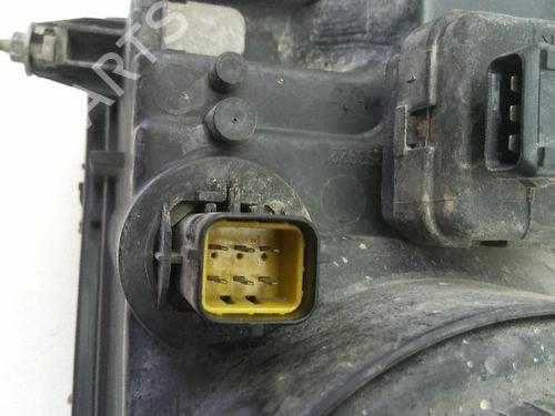 Right headlight LAND ROVER FREELANDER I (L314) 1.8 i 16V 4x4 | BP19125253C29 