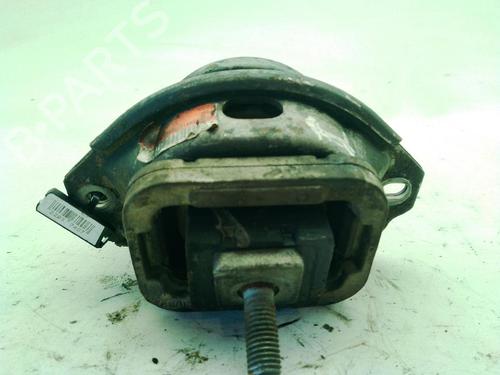Engine mount LAND ROVER RANGE ROVER SPORT I (L320) 2.7 D 4x4 | BP30146194M89