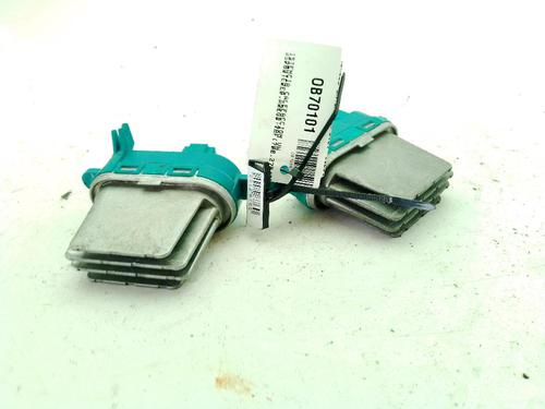 Used Heater resistor Heater resistor VW TRANSPORTER T5 Bus (7HB, 7HJ, 7EB, 7EJ) 2.0 TDI (140 hp) 28804873 28804873