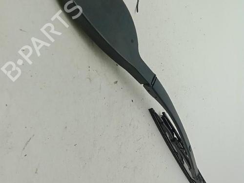 Used Front windshield wiper arm Front windshield wiper arm BMW 5 (E39) 530 d (193 hp) 33811426 33811426