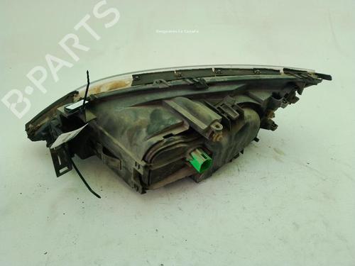 Right headlight FORD MONDEO III (B5Y) 2.0 TDCi | BP29583222C29 