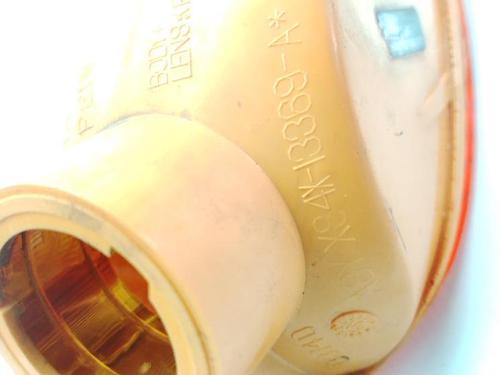 Blinker vorne links FORD FOCUS I (DAW, DBW) 1.6 16V | BP30561929C32