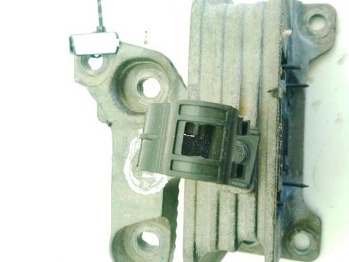 Used Engine mount Engine mount RENAULT MASTER III Van (FV) 2.3 dCi 170 FWD (FV0L) (170 hp) 36449690 36449690