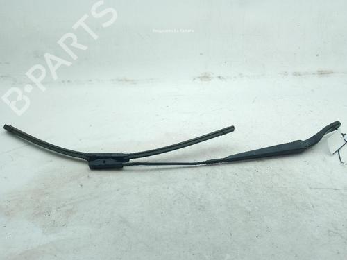 Used Front windshield wiper arm RENAULT MEGANE III Hatchback (BZ0/1_, B3_) 1.5 dCi (BZ0C) (90 hp) 24047874