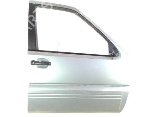 Used Right front door NISSAN TERRANO II (R20) 2.7 TDi 4WD (125 hp) 18372688