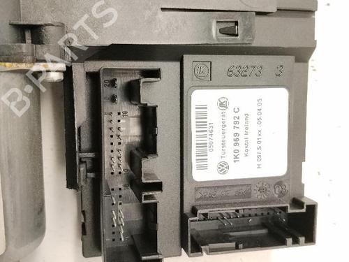 Right front window motor VW GOLF V (1K1) 1.9 TDI | BP39092996E20 - Image 3